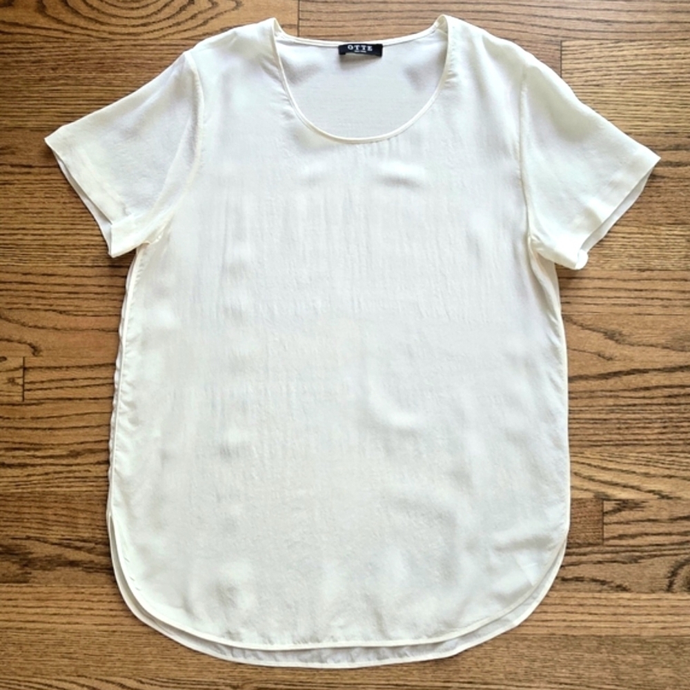 Cream Silk Tee Shirt Top Short Sleeves Small OTTE New York